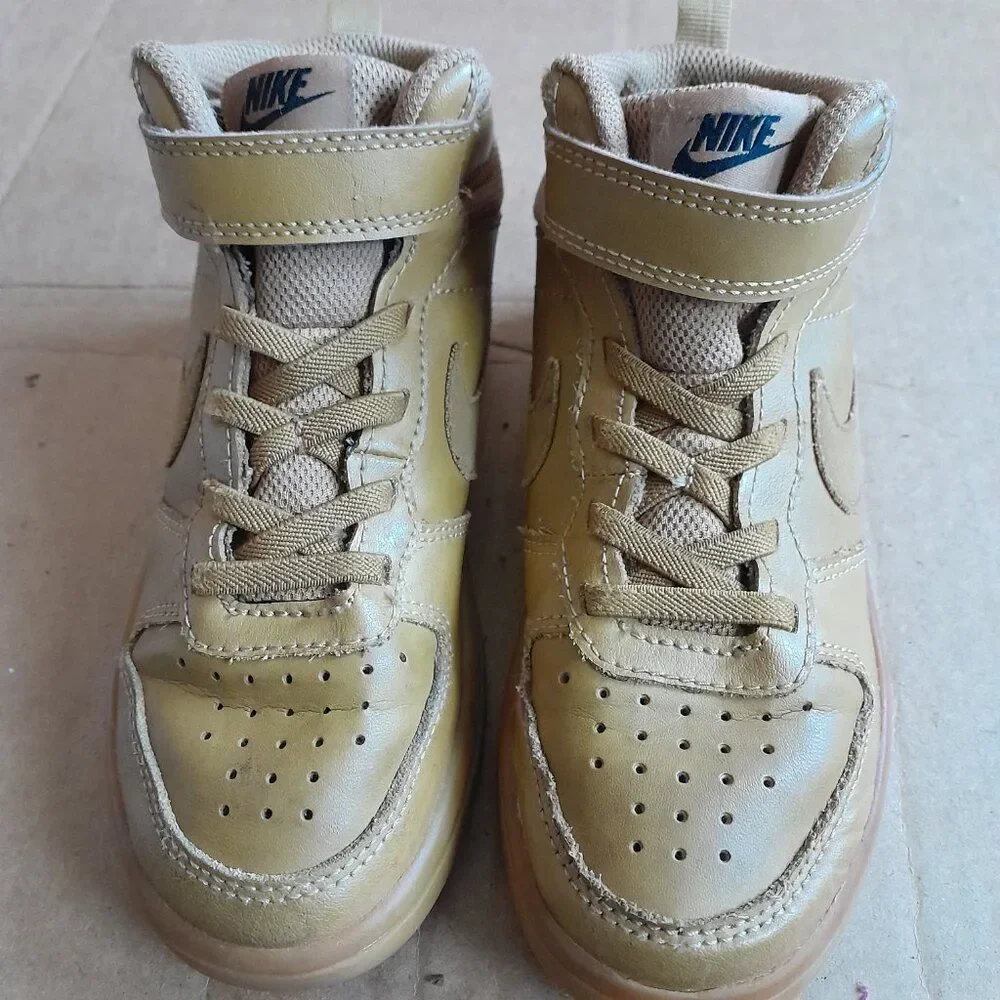 Boys Nike Court Borough Mid 2 Youth Childs Size 12C Shoes CD7783-701 Brown